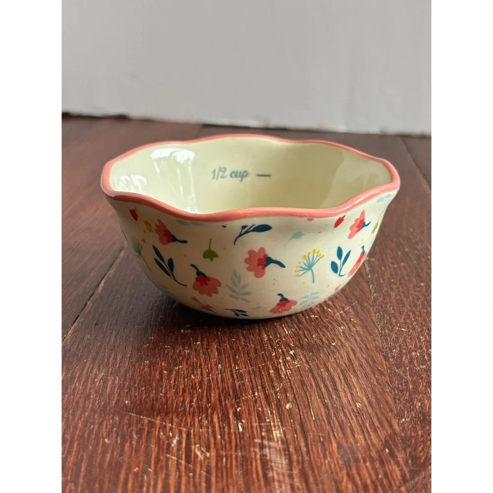Pioneer Woman Floral 1/2‎ Cup Measuring Prep Bowl Stoneware Scalloped Pink Rim